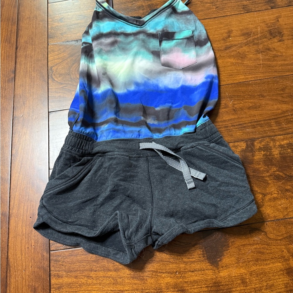 Ivivva Blue and Black Activewear Set
